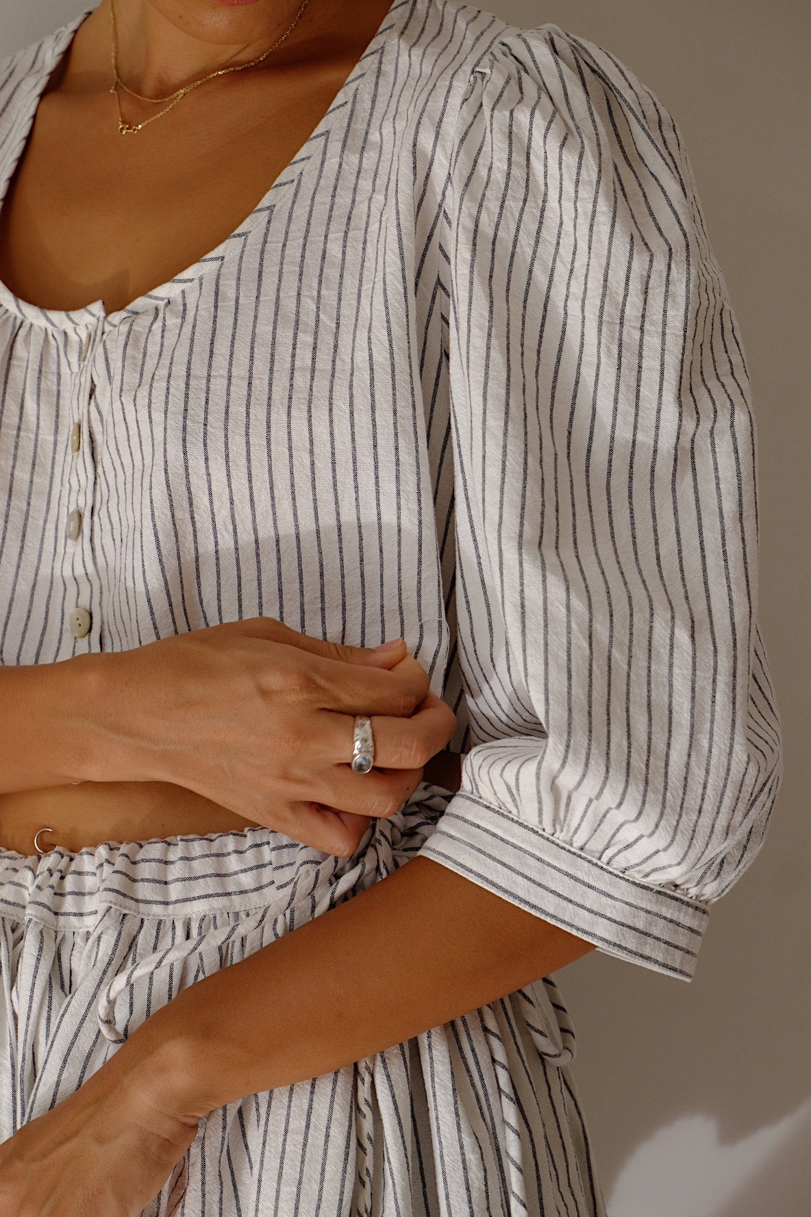 cotton stripe puff sleeve crop top with shell buttons