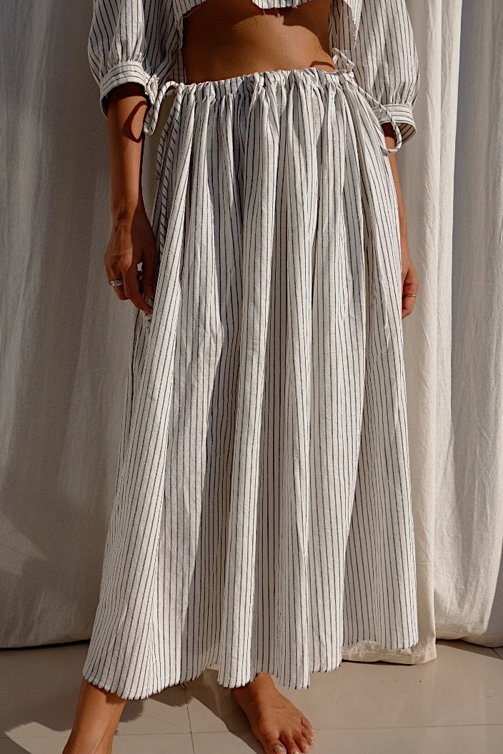 cotton stripe side tie maxi skirt